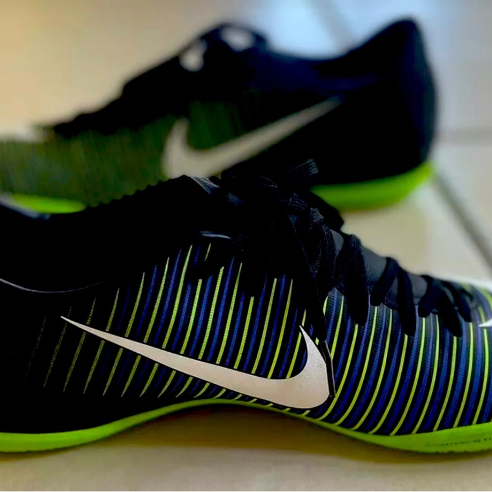 Nike MercurialX VI Men’s Indoor Soccer Shoes